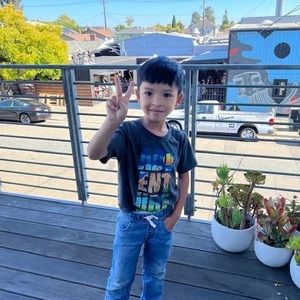 Meet your Posher, Savada